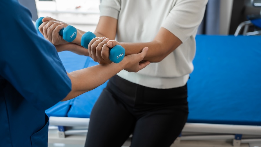 asian senior care nurses and grandmothers provide 2026 01 08 06 25 07 utc